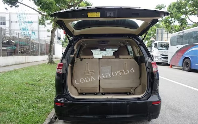 TOYOTA PREVIA